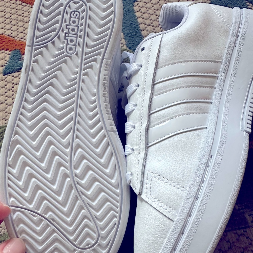 NWT Grand Court Adidas